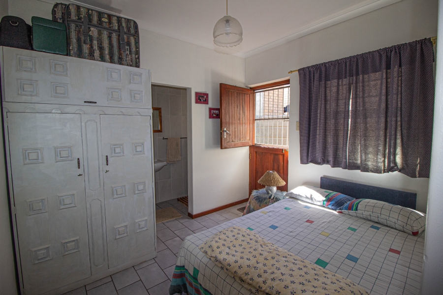 4 Bedroom Property for Sale in Franskraal Western Cape